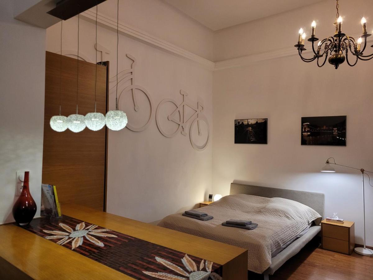 Liszt Studio Budapest Exteriör bild